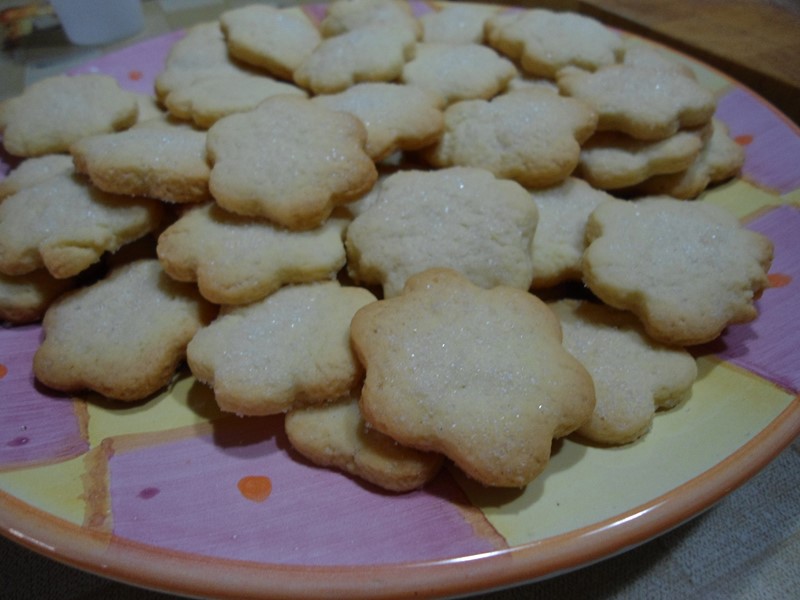 Biscotti semplici — ricetta fatta in casa