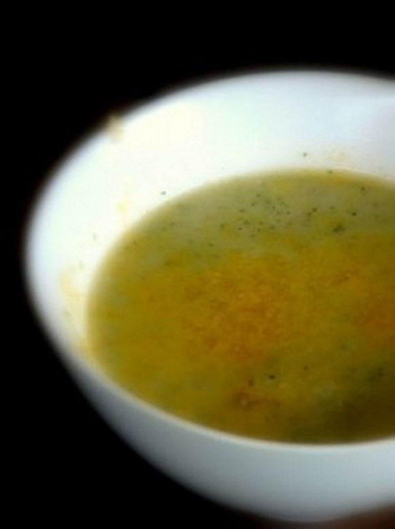 Brodo vegetale — ricetta fatta in casa
