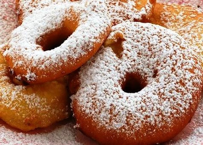 Frittelle di mele — ricetta fatta in casa