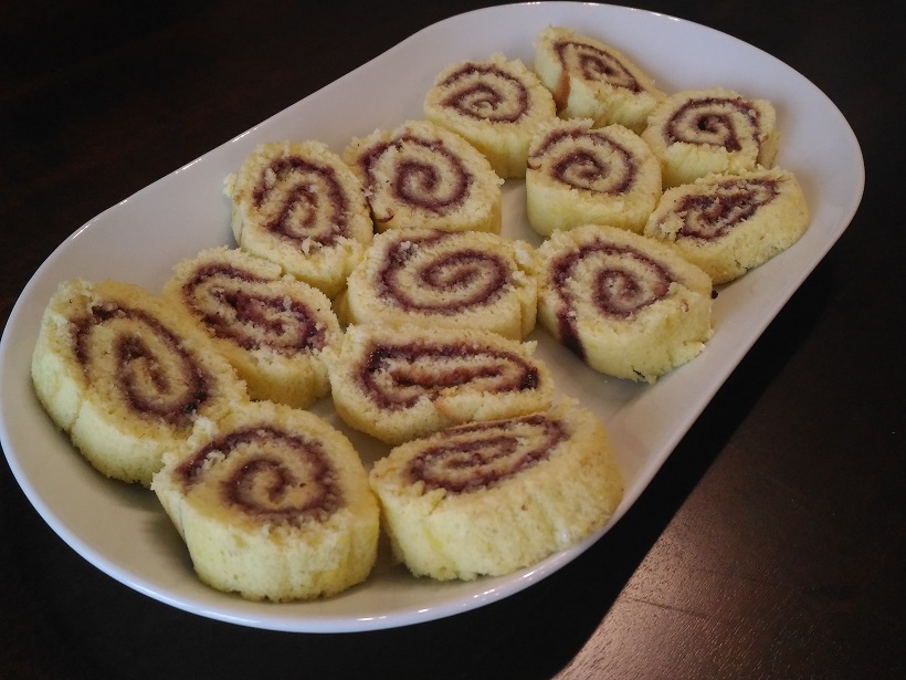 Rotolo di marmellata — ricetta fatta in casa